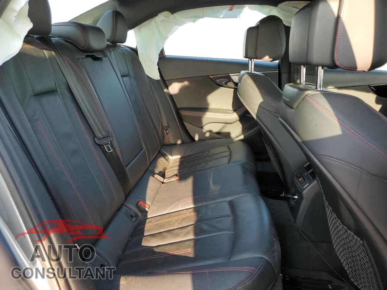 AUDI A4 2018 - WAUENAF45JA096952