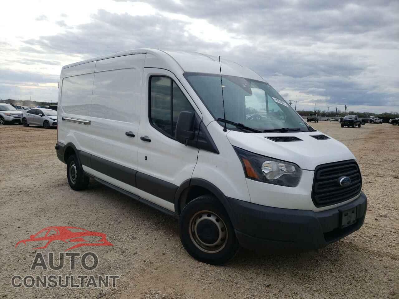 FORD TRANSIT 2018 - 1FTYR2CM0JKB39893