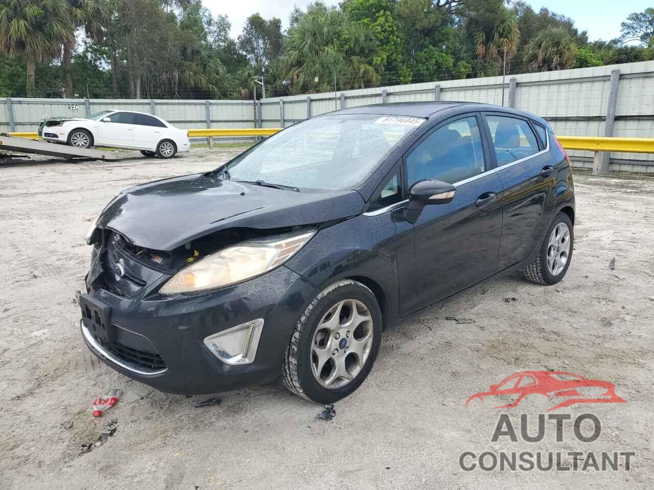 FORD FIESTA 2013 - 3FADP4FJ8DM223805