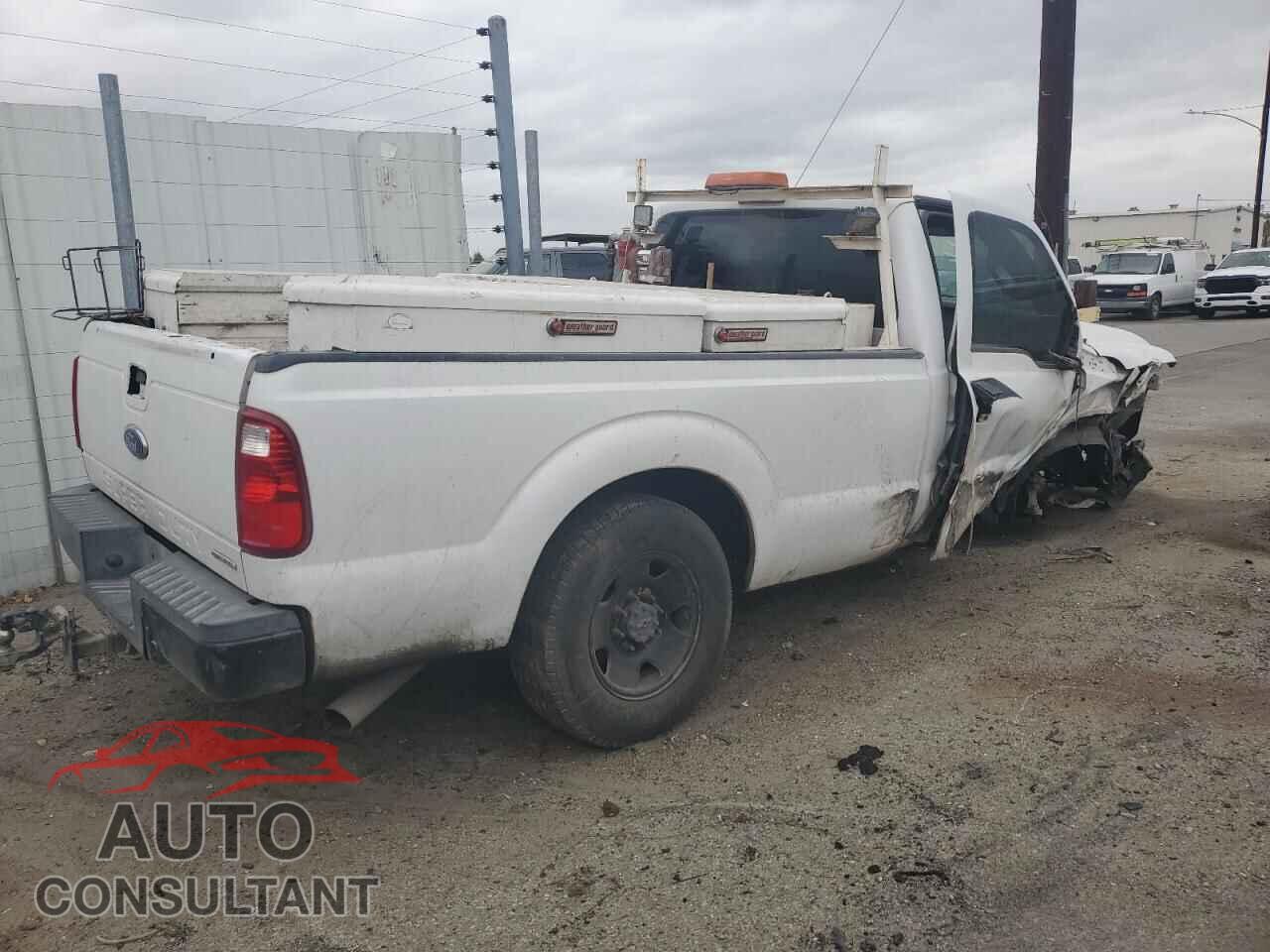 FORD F250 2015 - 1FTBF2A67FEB40080