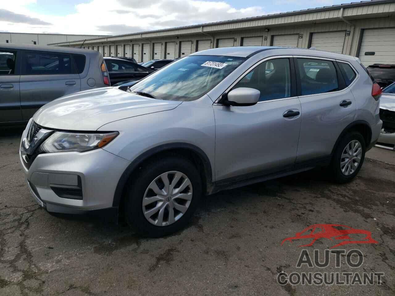 NISSAN ROGUE 2017 - KNMAT2MT7HP575081