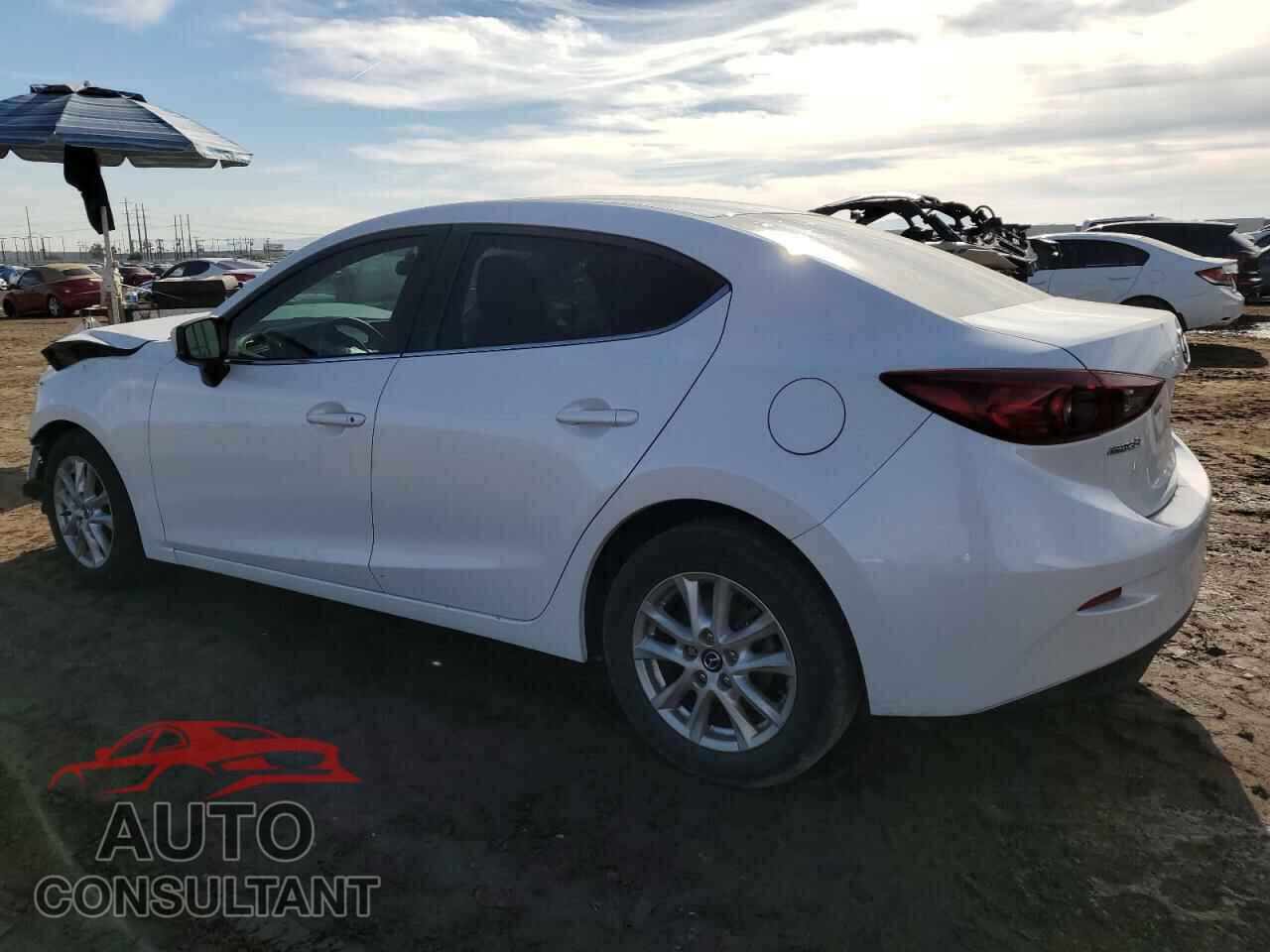 MAZDA 3 2017 - 3MZBN1U7XHM105996