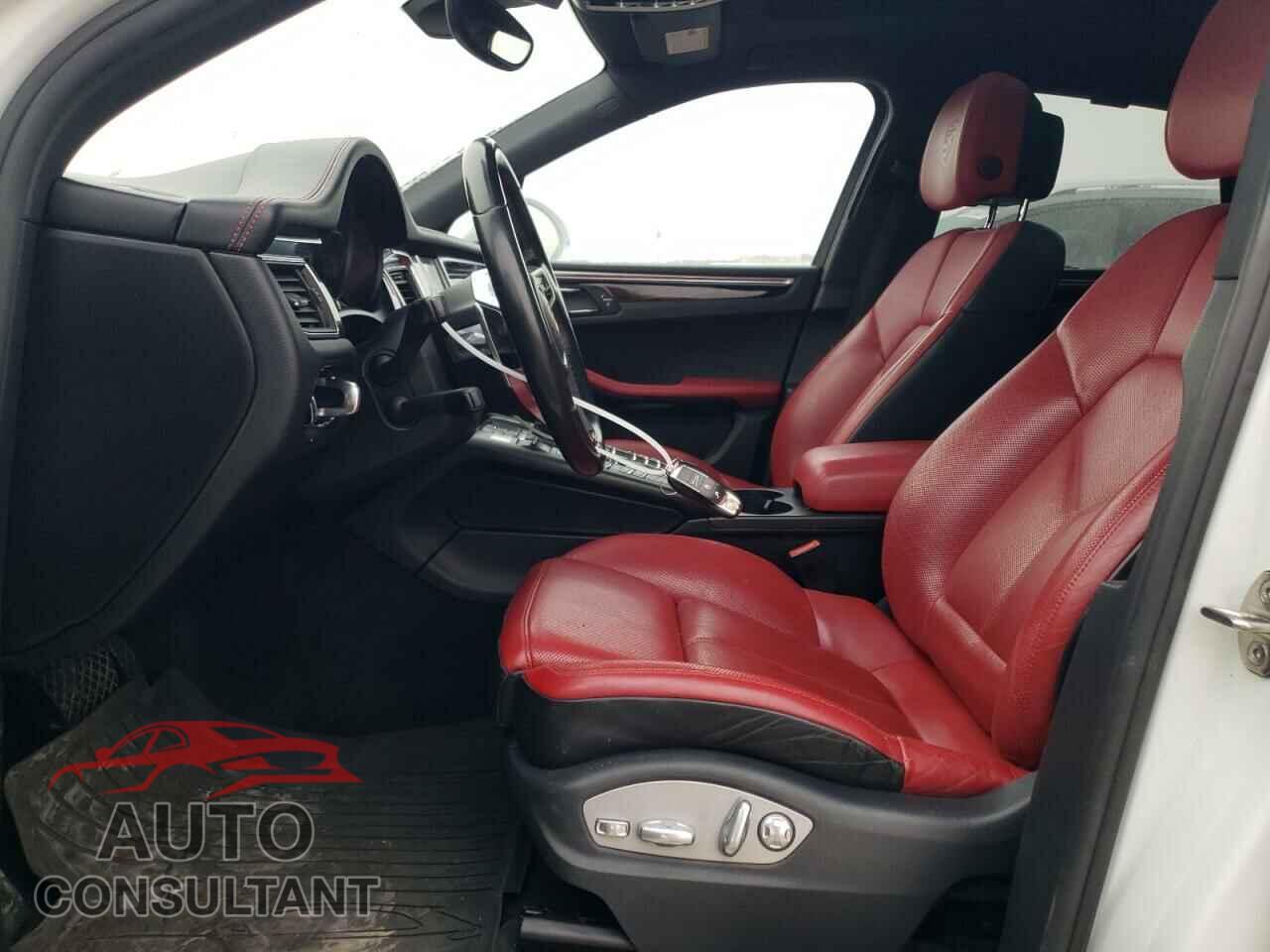 PORSCHE MACAN 2017 - WP1AB2A52HLB13185