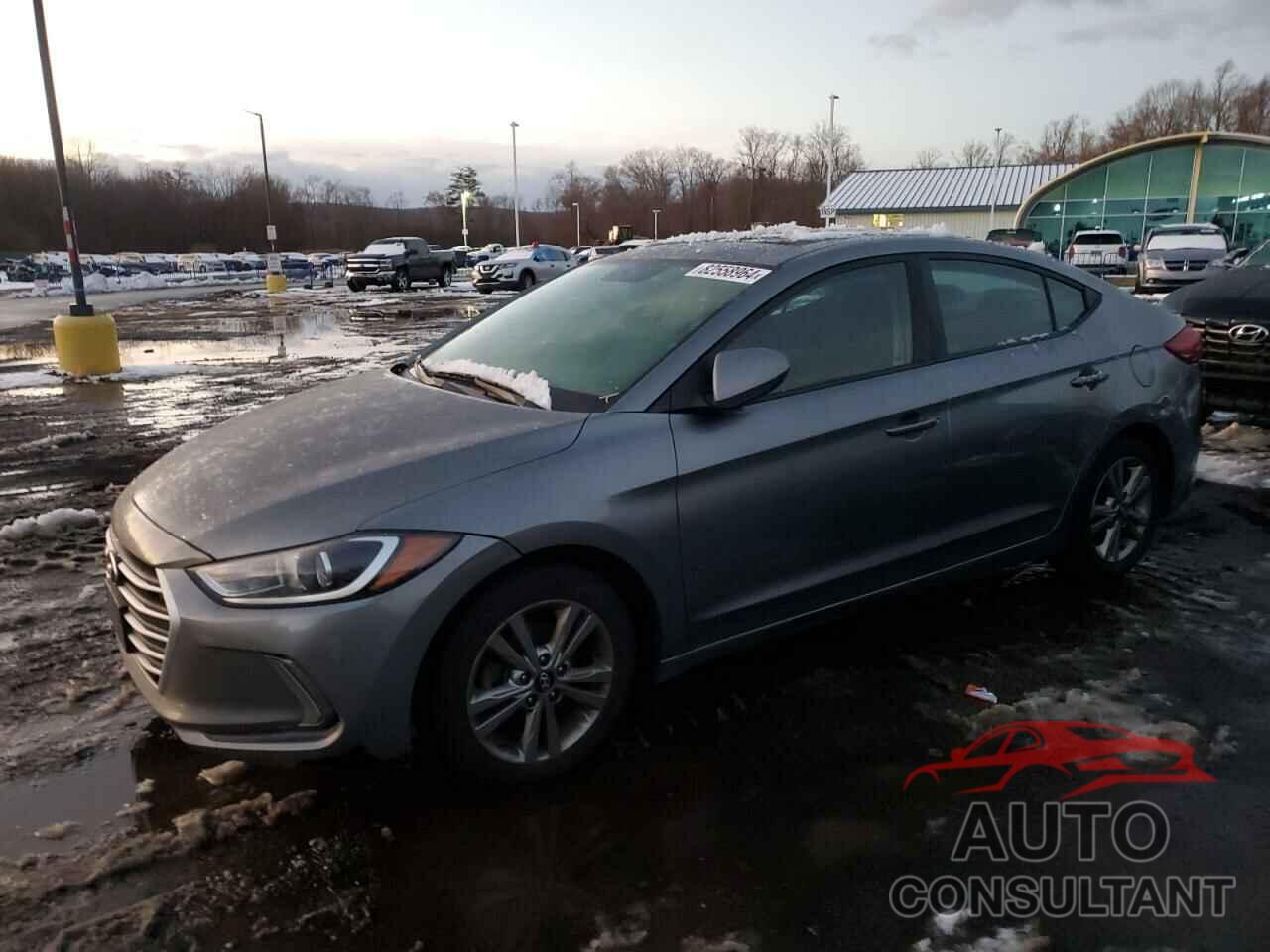 HYUNDAI ELANTRA 2018 - KMHD84LF2JU567284