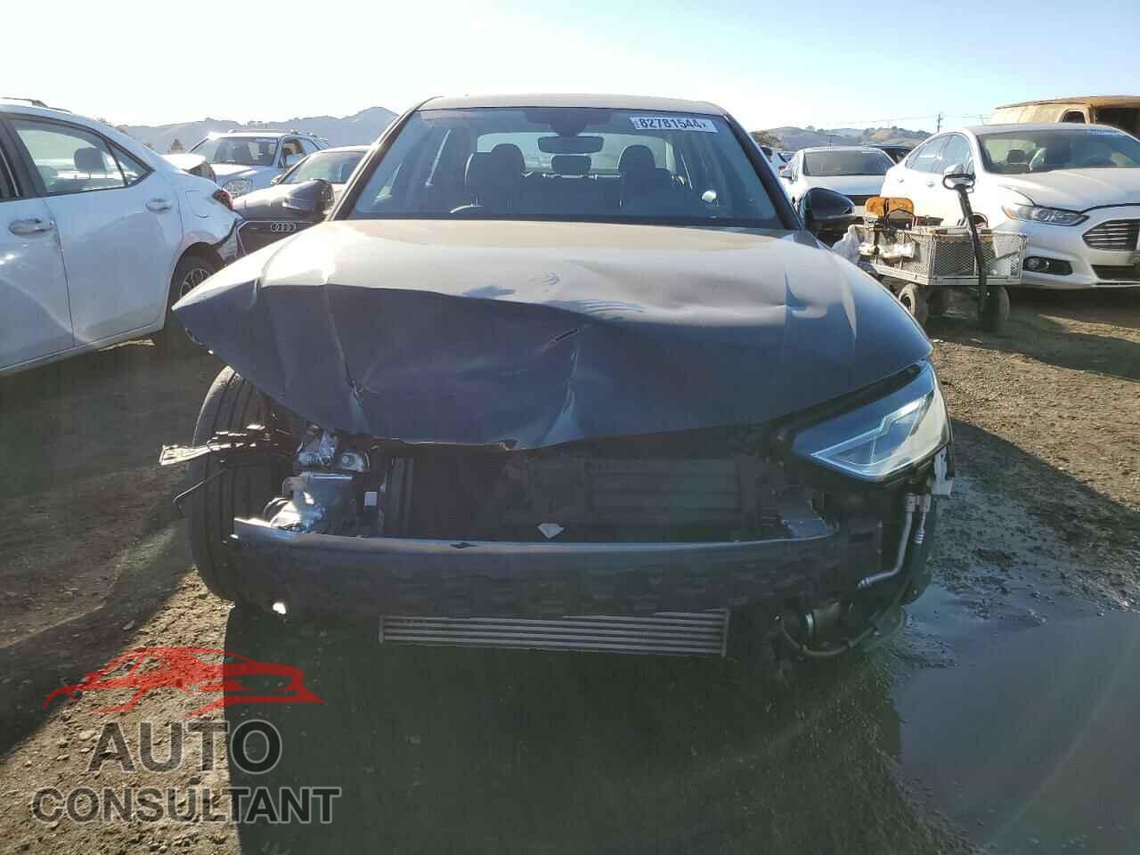 AUDI A4 2021 - WAUABAF41MA071185