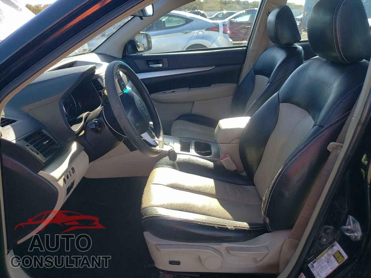SUBARU OUTBACK 2013 - 4S4BRBAC2D3322416