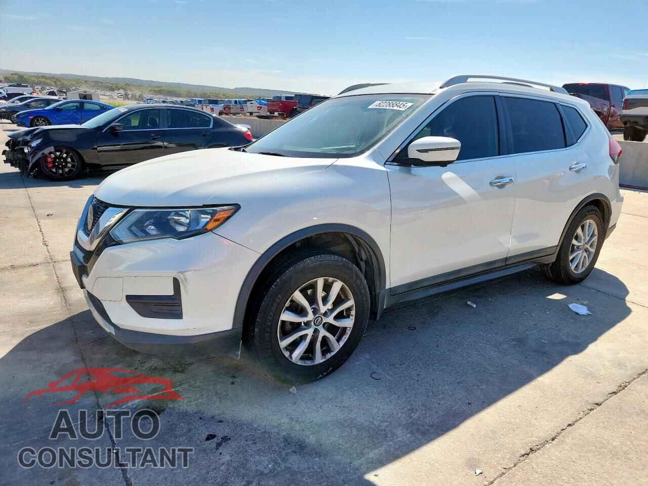 NISSAN ROGUE 2018 - 5N1AT2MT1JC704182