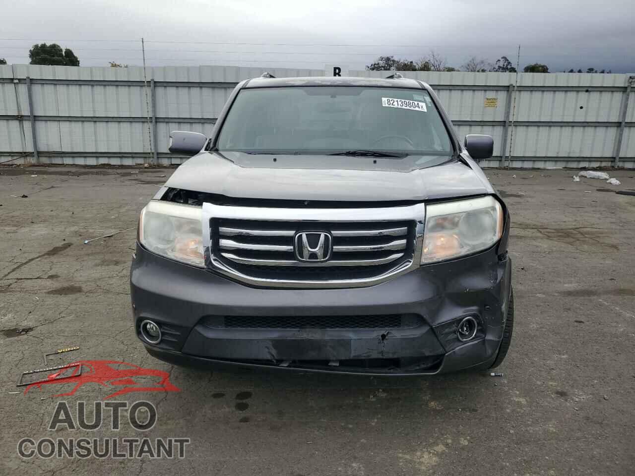 HONDA PILOT 2015 - 5FNYF3H97FB020021
