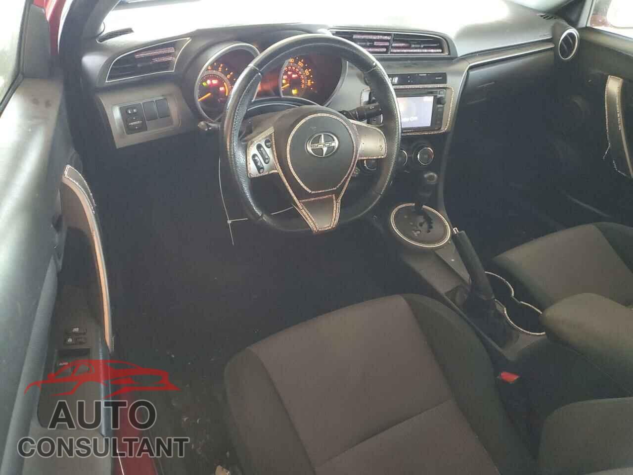 TOYOTA SCION 2015 - JTKJF5C79F3091021