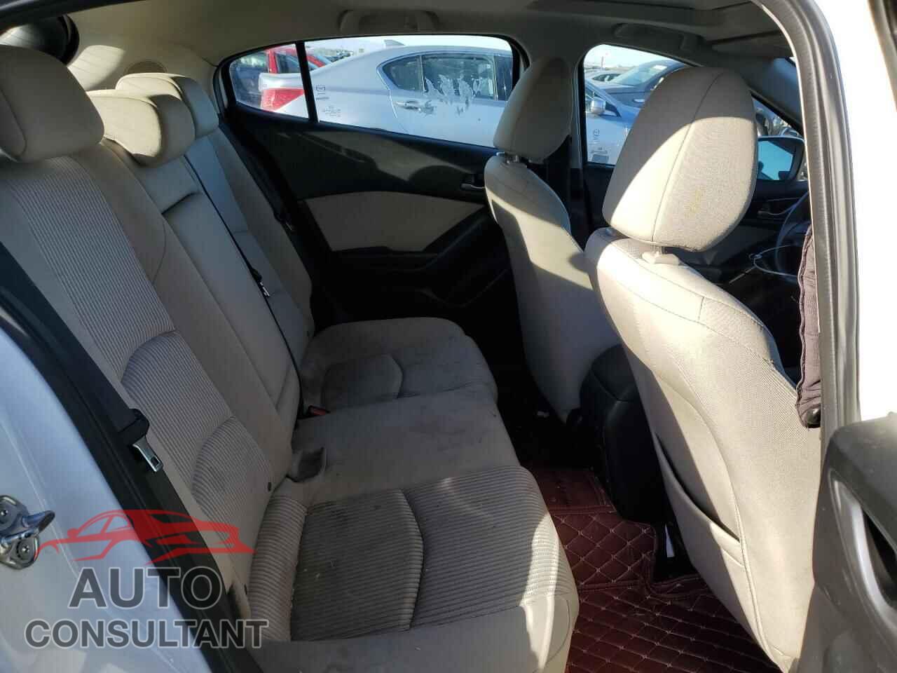 MAZDA 3 2016 - JM1BM1M79G1279320
