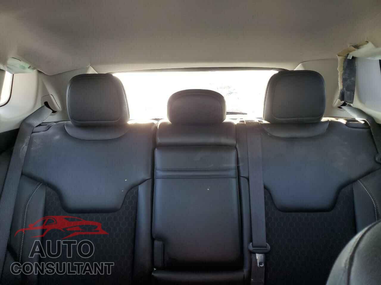JEEP COMPASS 2018 - 3C4NJDBB0JT270732