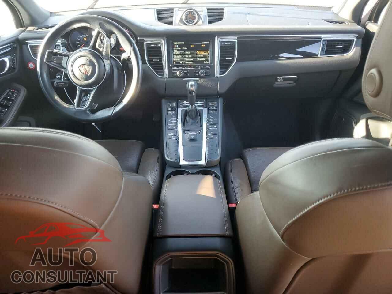 PORSCHE MACAN 2015 - WP1AB2A55FLB42497