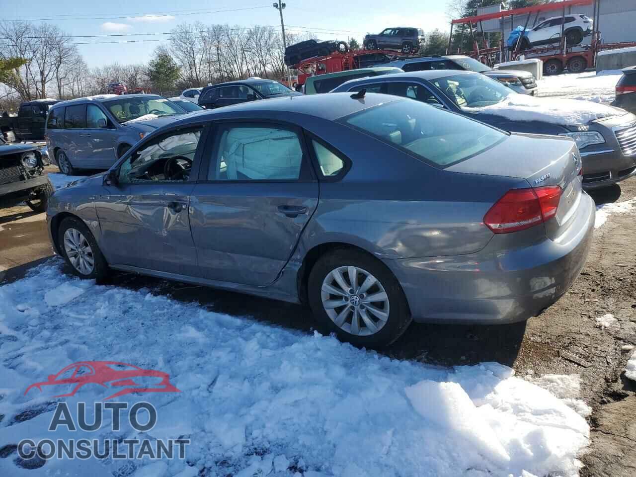 VOLKSWAGEN PASSAT 2015 - 1VWAT7A31FC032523