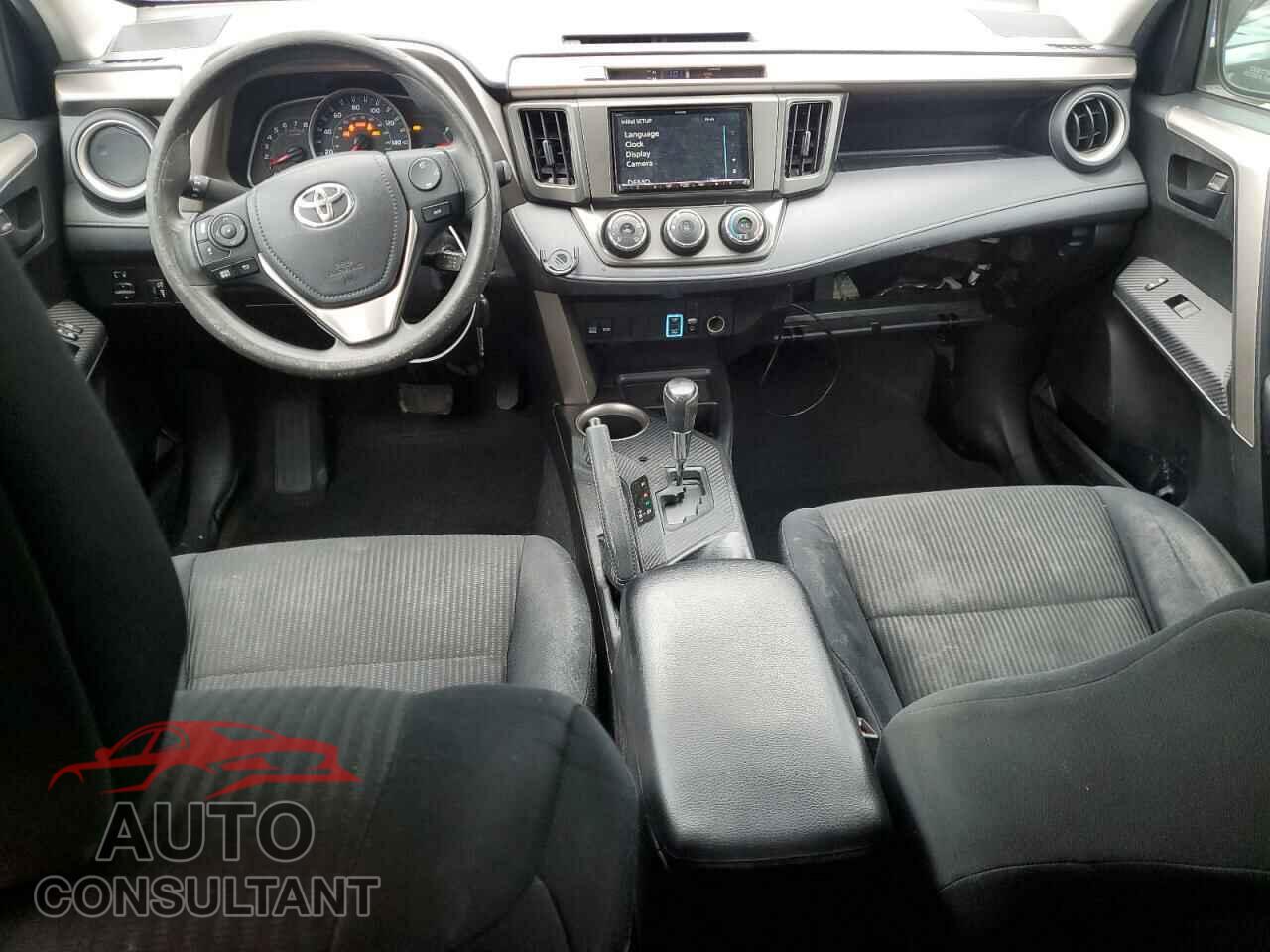 TOYOTA RAV4 2015 - 2T3BFREV5FW393854