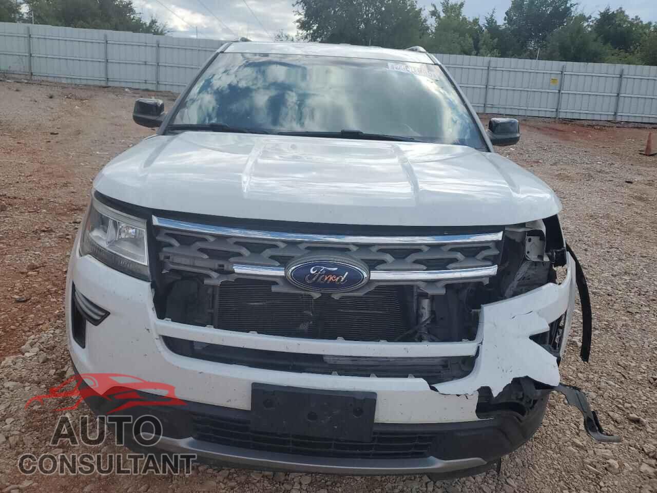 FORD EXPLORER 2018 - 1FM5K7D8XJGB64627