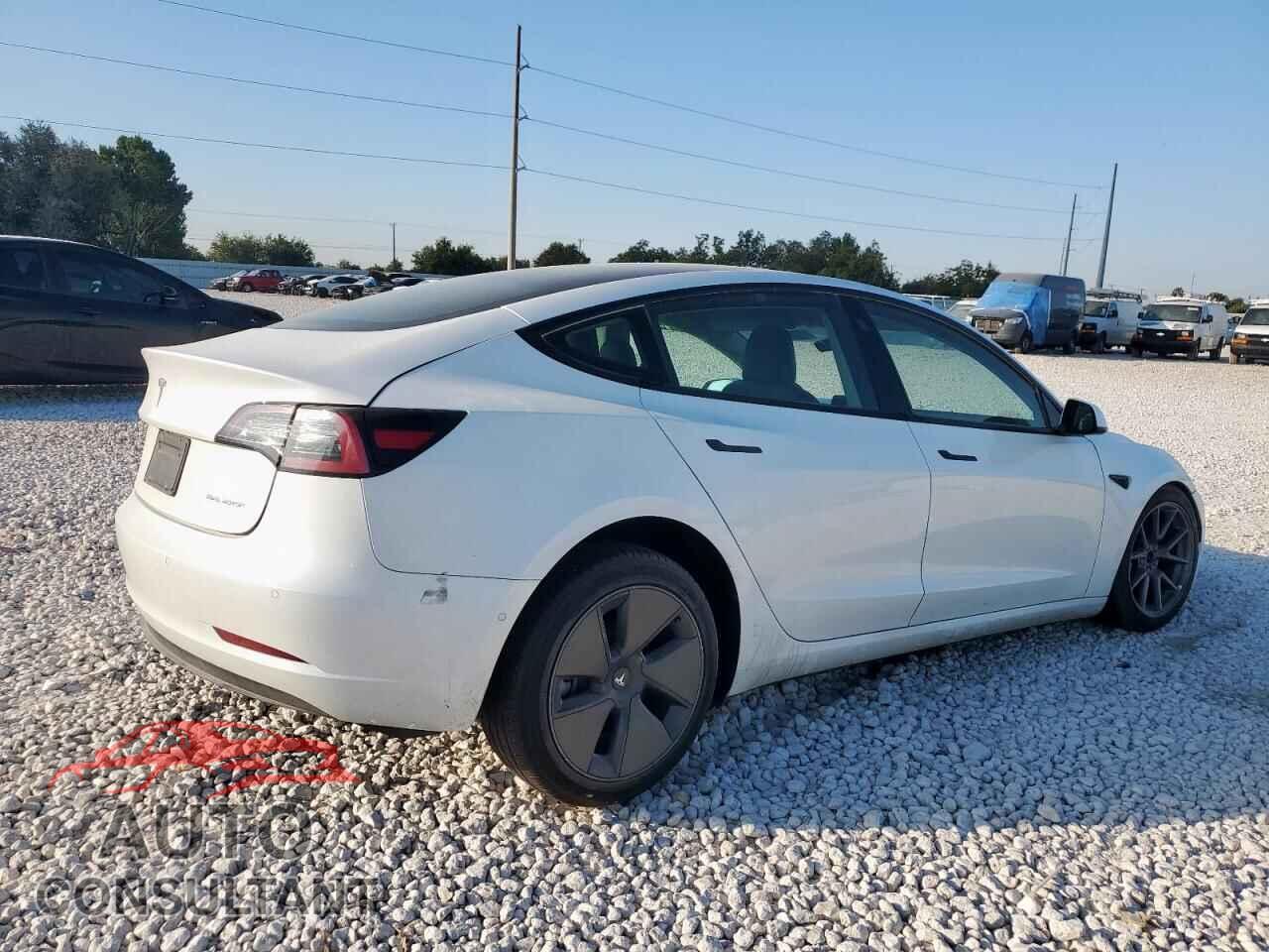 TESLA MODEL 3 2022 - 5YJ3E1EB6NF157121