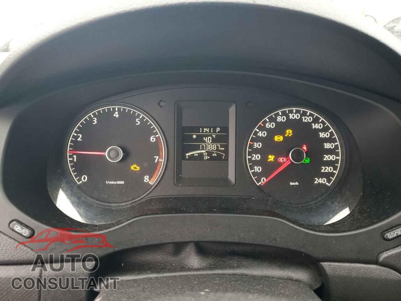 VOLKSWAGEN JETTA 2014 - 3VW2K7AJ4EM353040