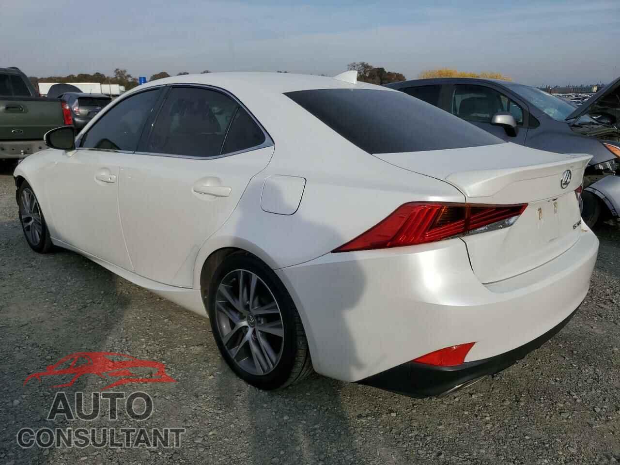 LEXUS IS 2018 - JTHBA1D24J5081529