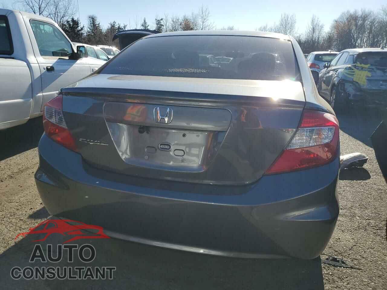 HONDA CIVIC 2012 - 2HGFB2F50CH523703