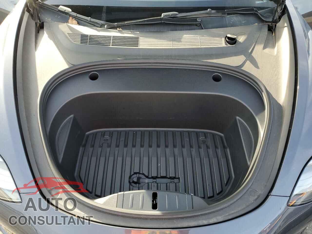 TESLA MODEL 3 2023 - 5YJ3E1EAXPF550775