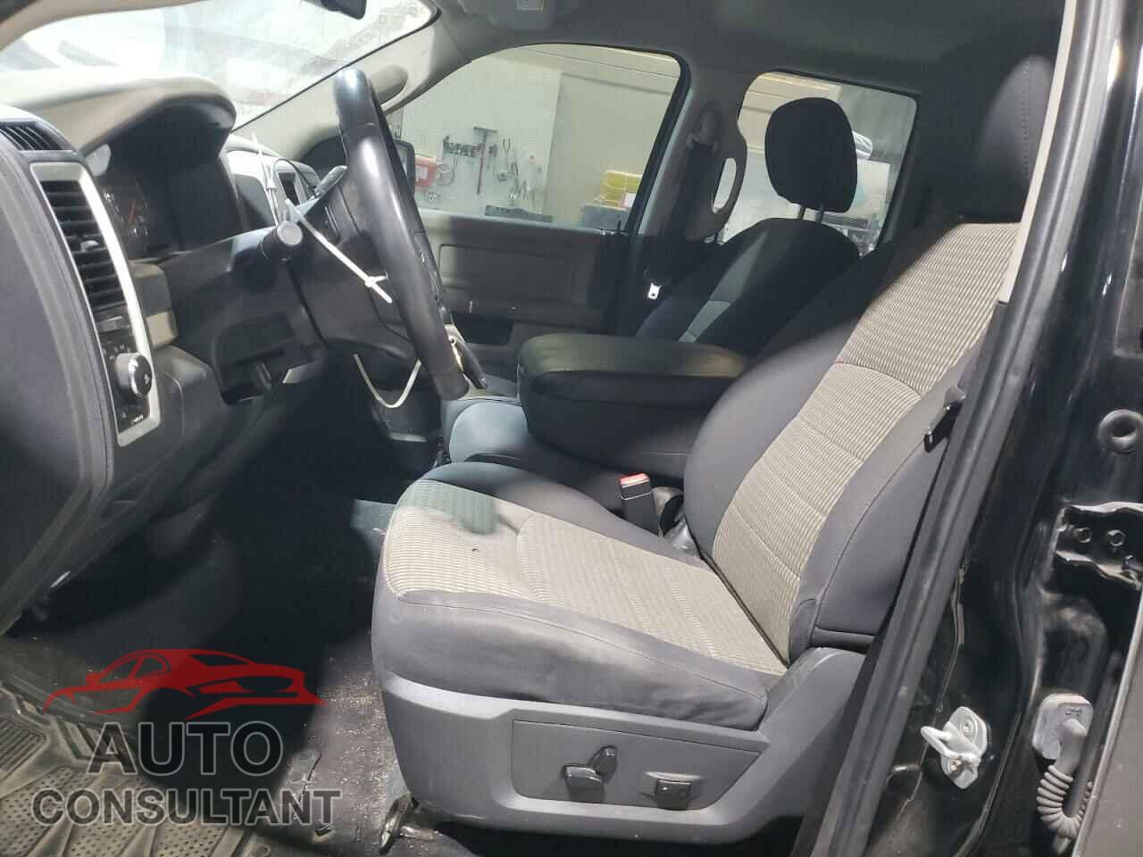 DODGE RAM 1500 2012 - 1C6RD7GT1CS247189