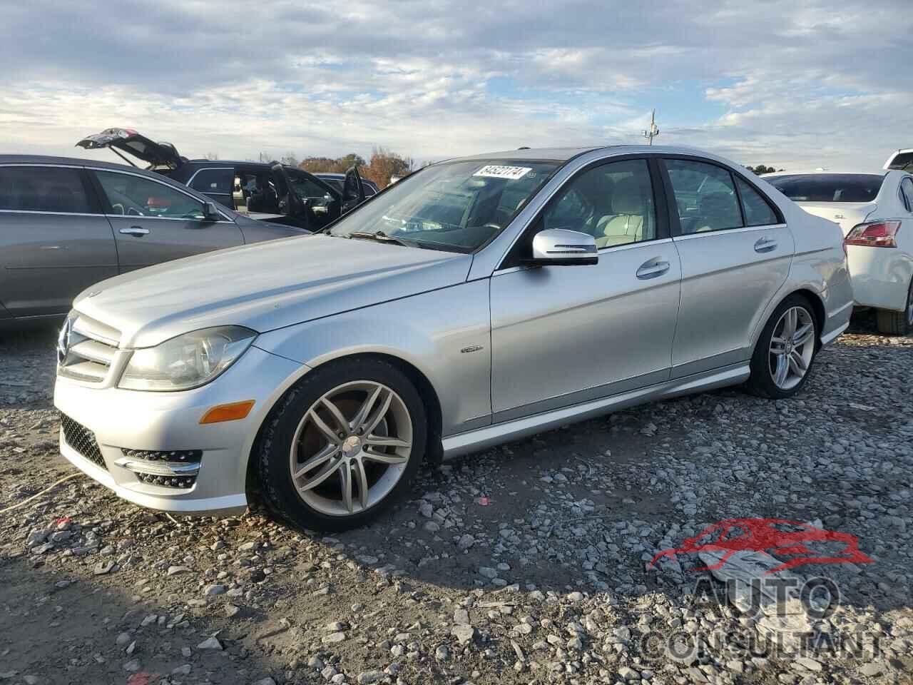 MERCEDES-BENZ C-CLASS 2012 - WDDGF4HBXCA624189