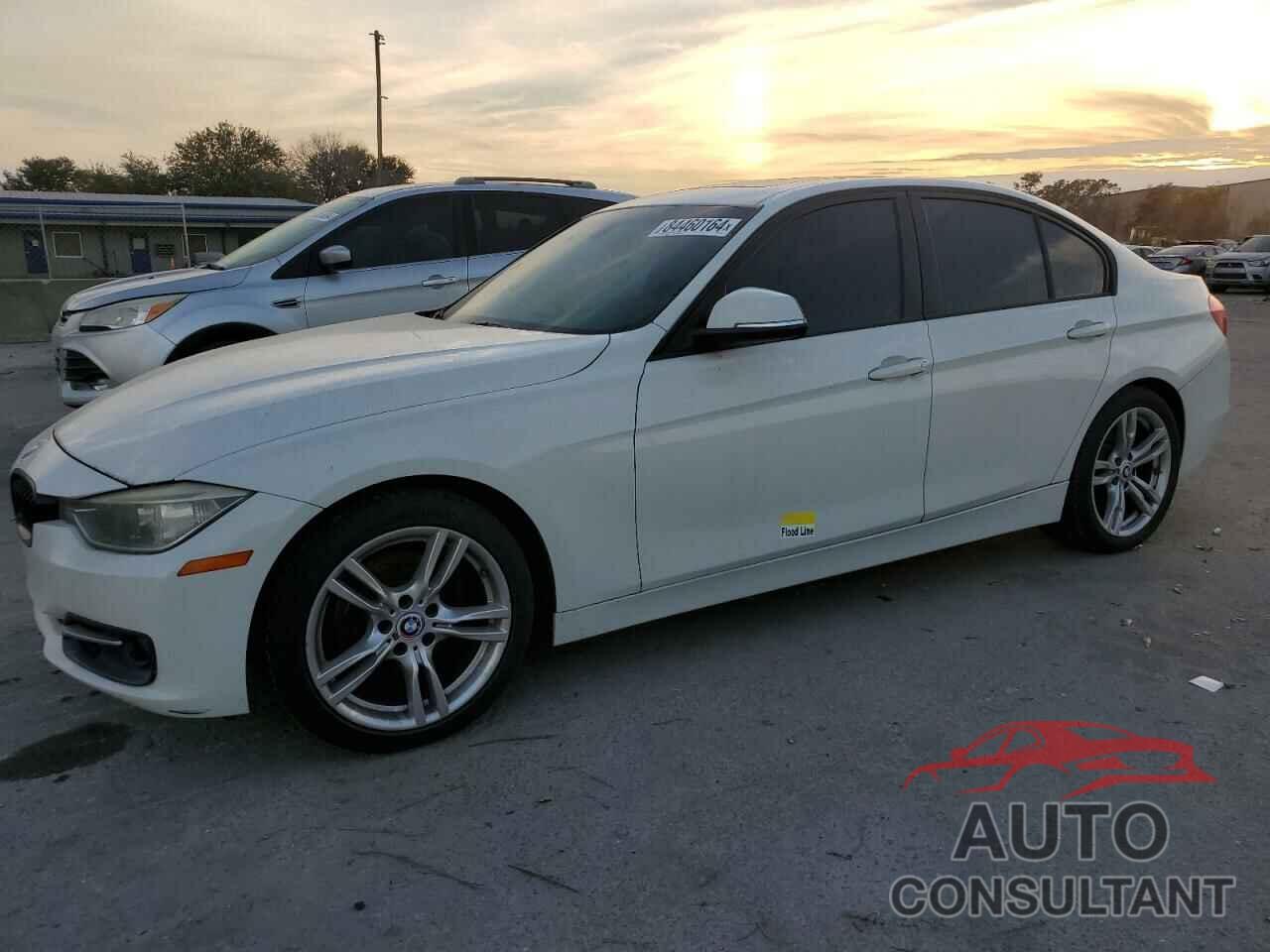 BMW 3 SERIES 2014 - WBA3B1G55ENN91285