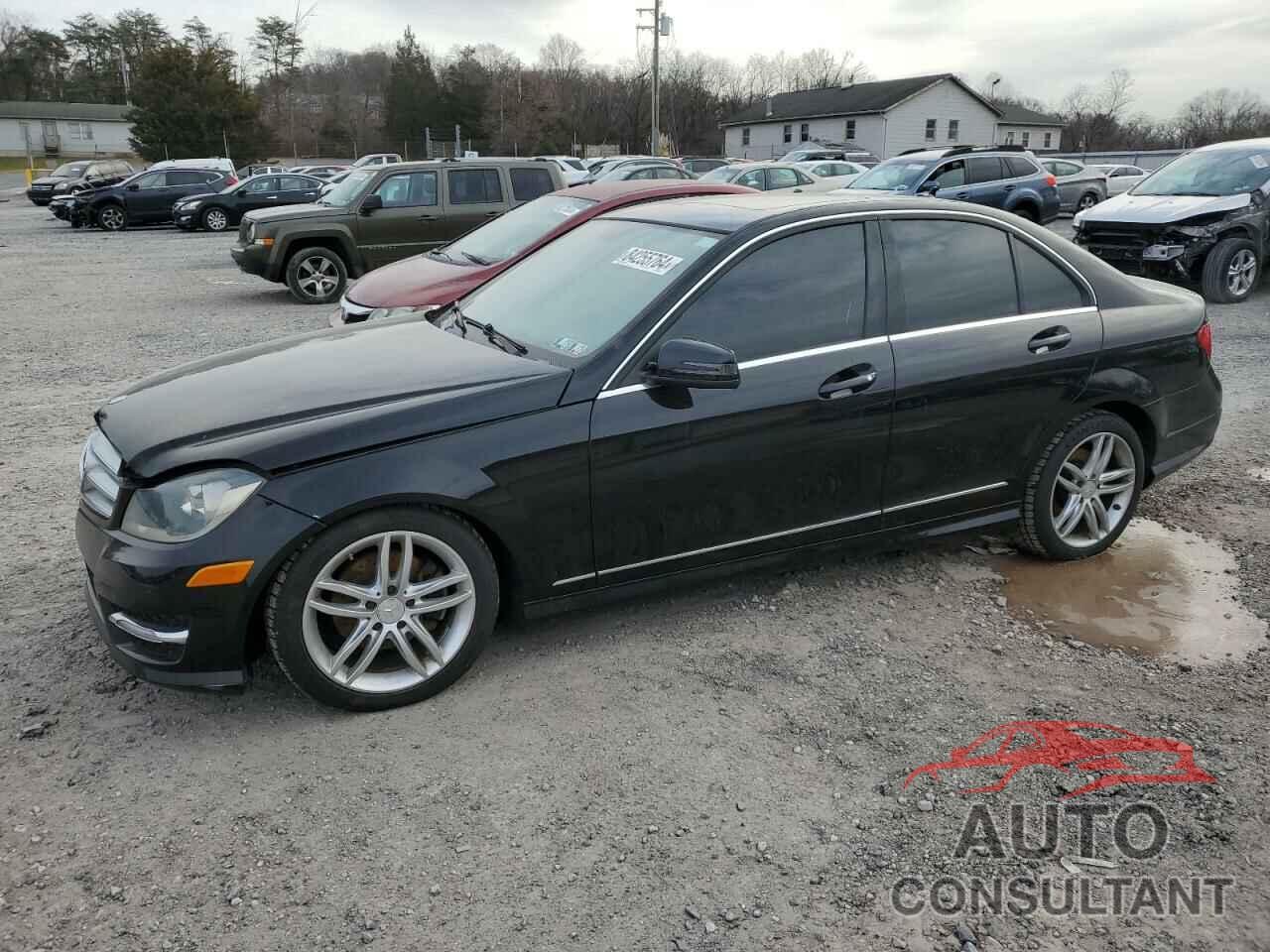 MERCEDES-BENZ C-CLASS 2012 - WDDGF8BB4CR199098