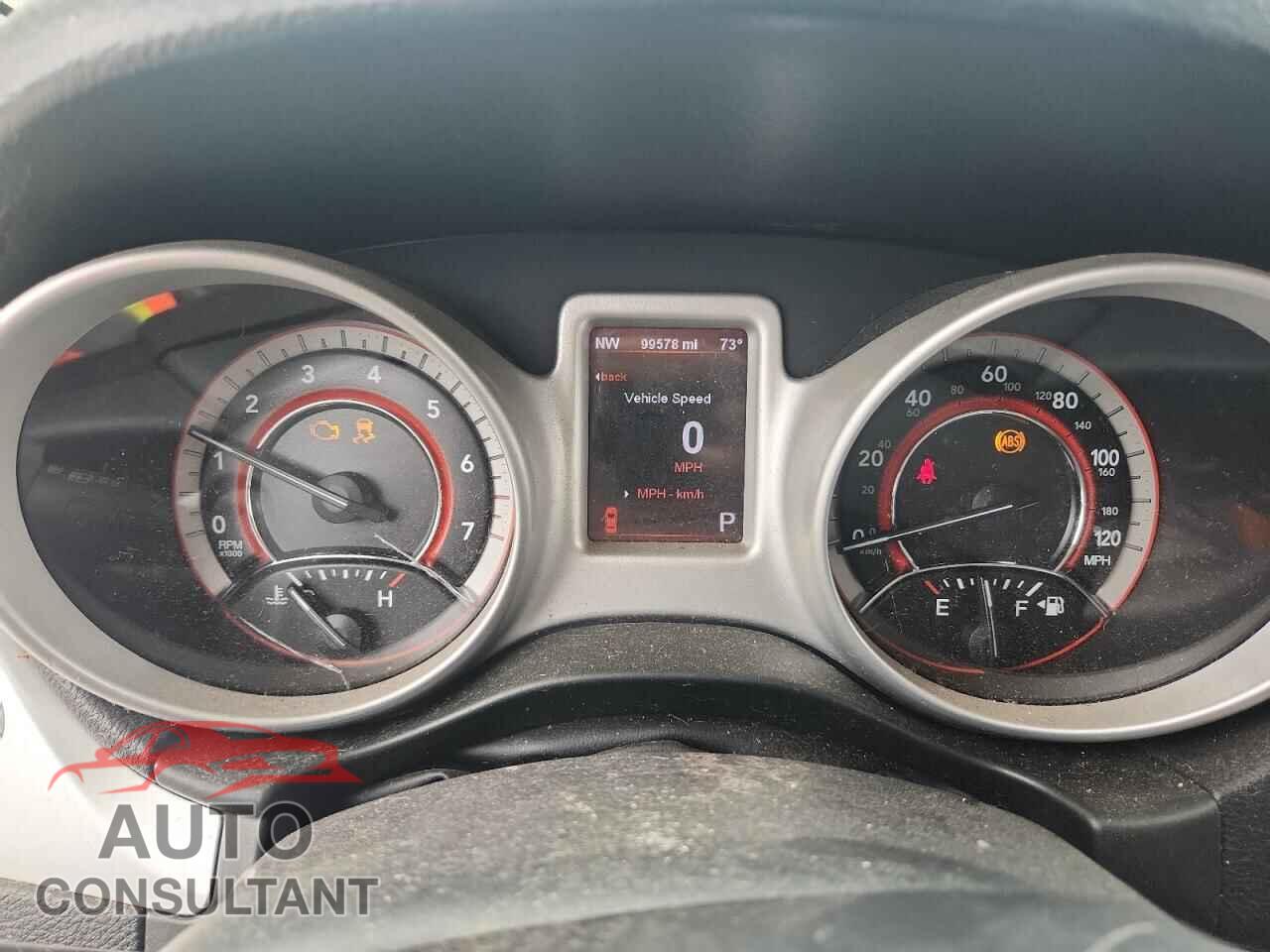 DODGE JOURNEY 2012 - 3C4PDCBG1CT180871