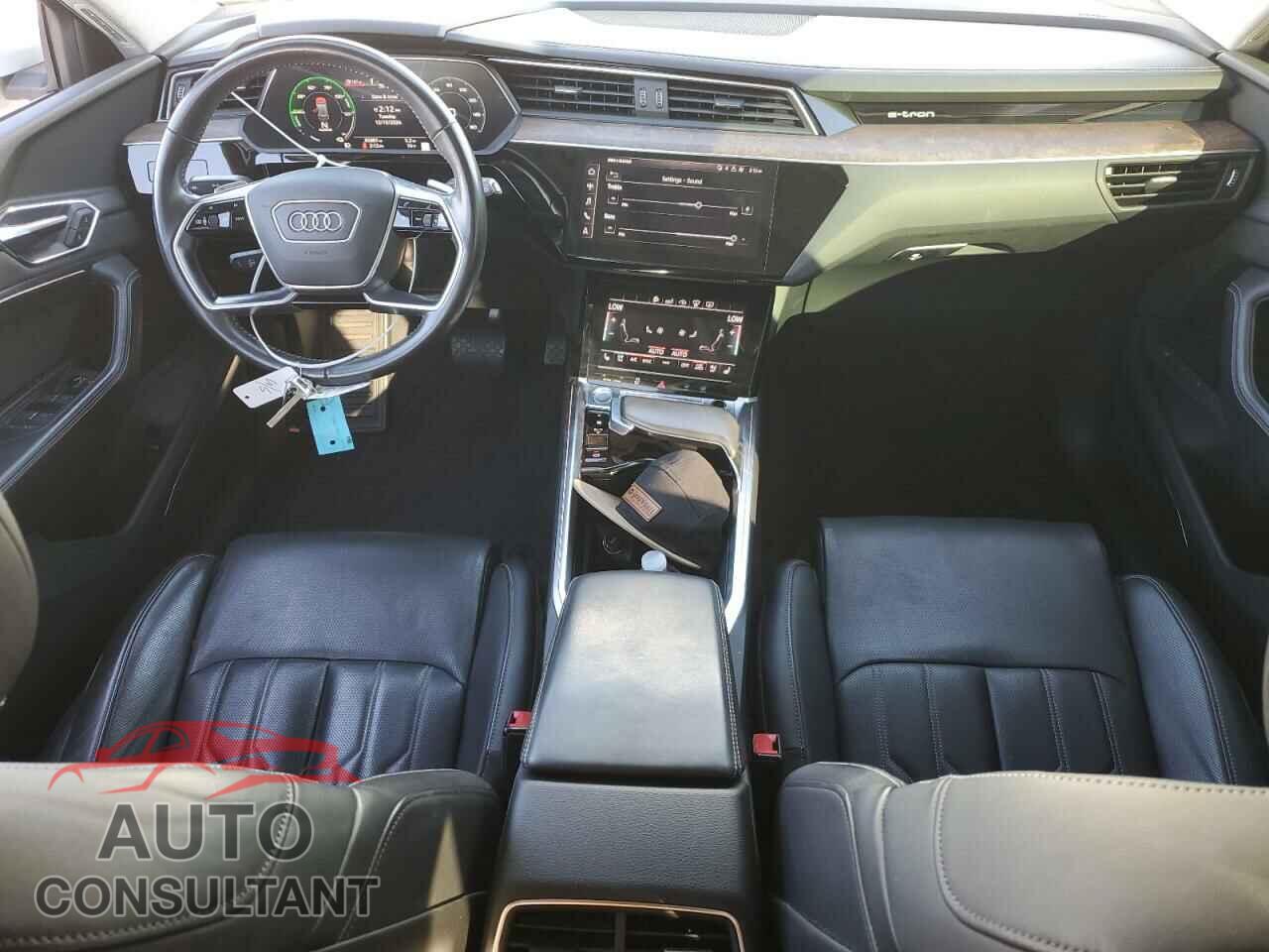 AUDI E-TRON 2019 - WA1VABGEXKB024193