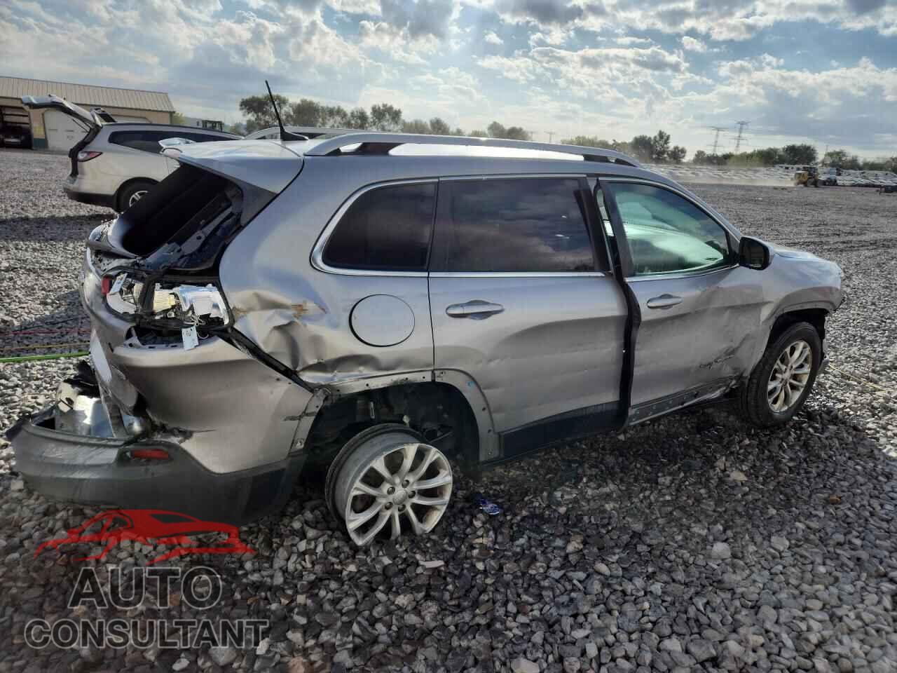 JEEP GRAND CHER 2019 - 1C4PJMCB5KD125782