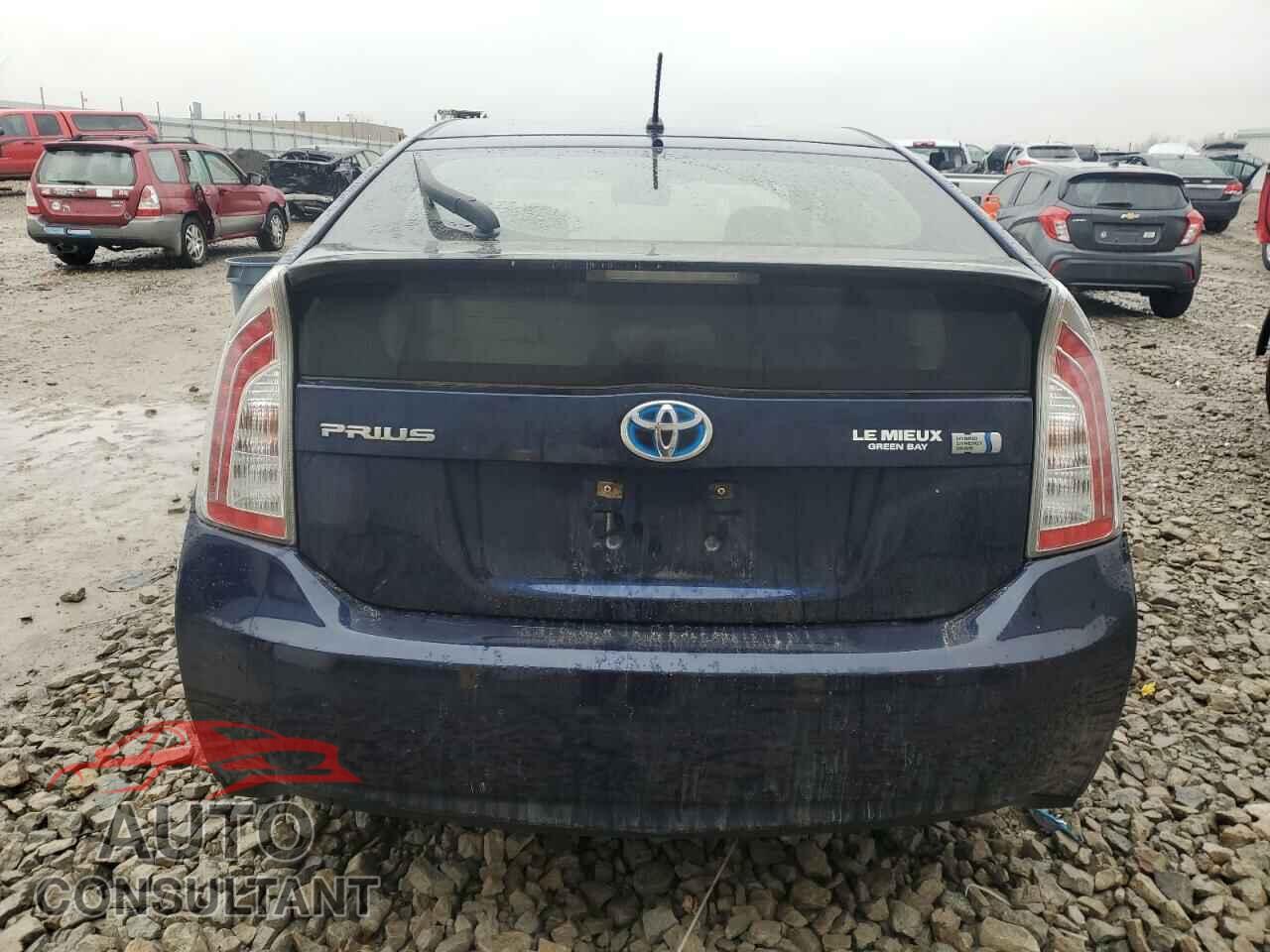 TOYOTA PRIUS 2014 - JTDKN3DU9E1747543