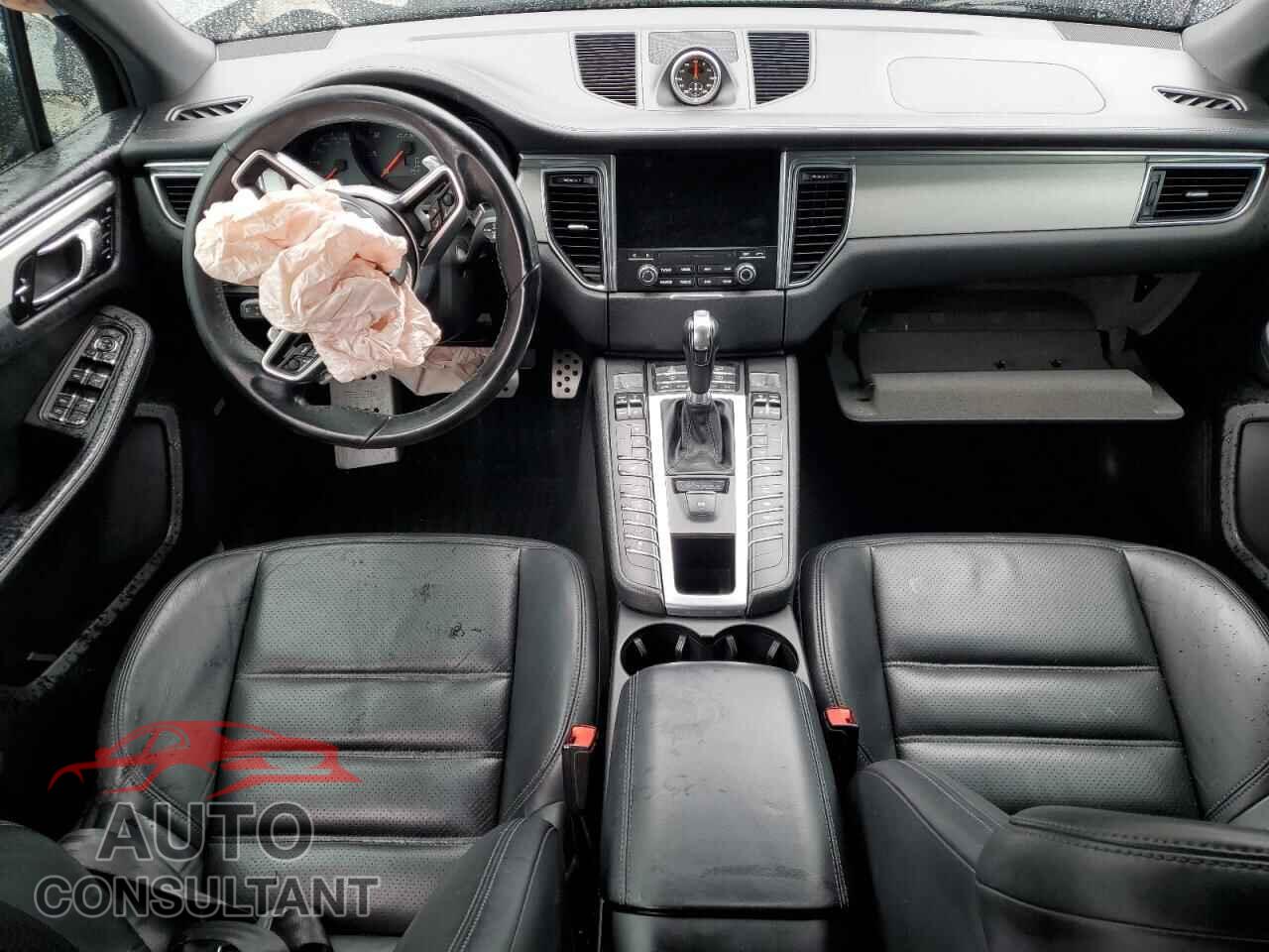 PORSCHE MACAN 2017 - WP1AG2A5XHLB55332