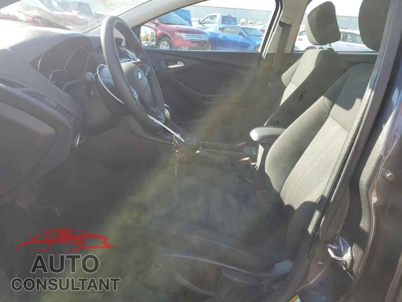 FORD FOCUS 2015 - 1FADP3K25FL384481