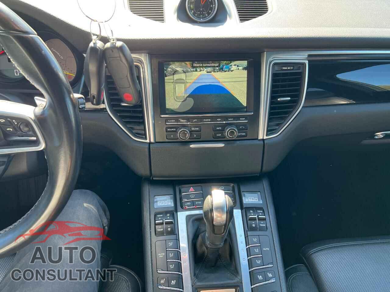 PORSCHE MACAN 2015 - WP1AB2A59FLB44740
