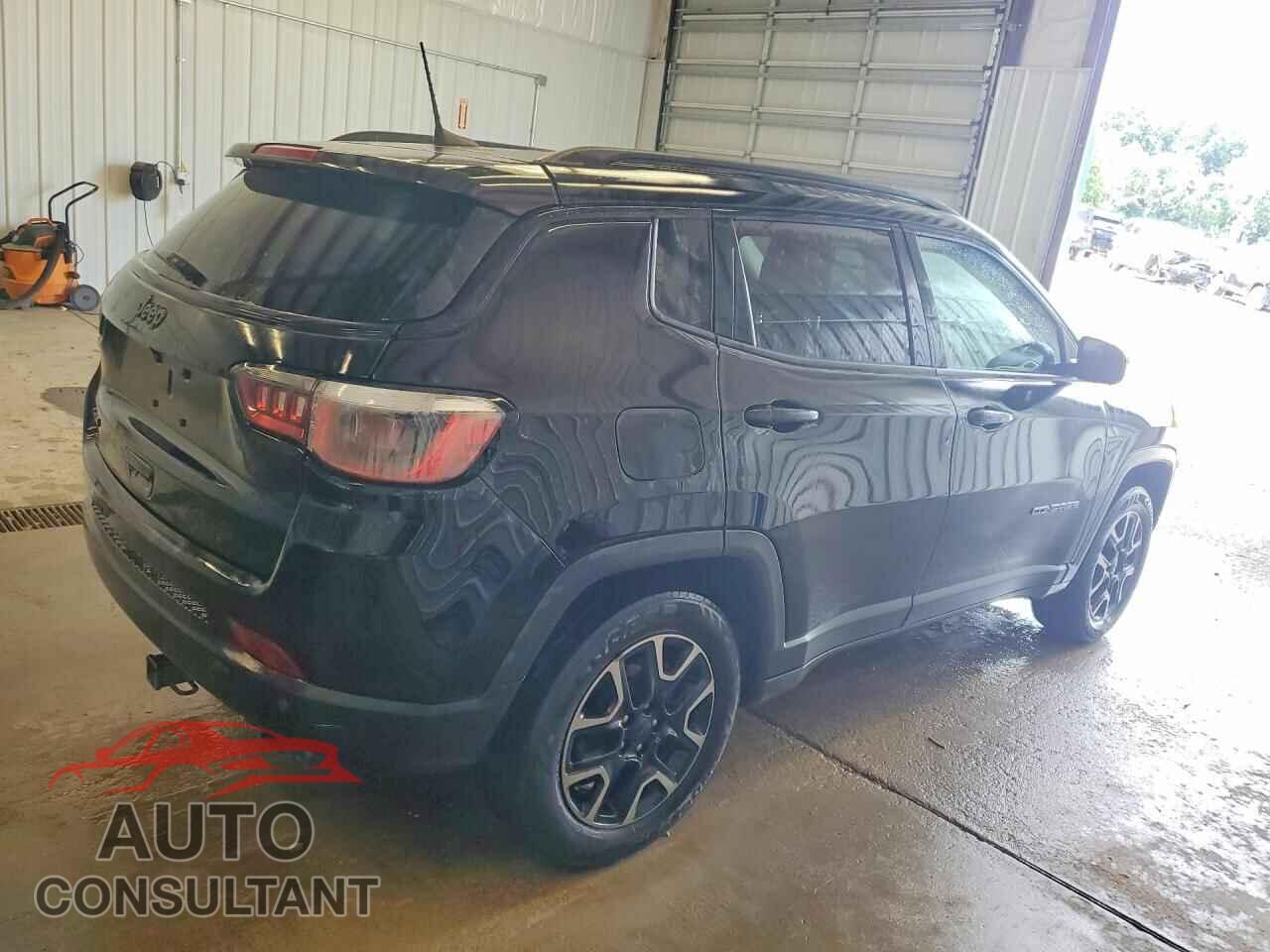 JEEP COMPASS 2019 - 3C4NJDAB2KT678877