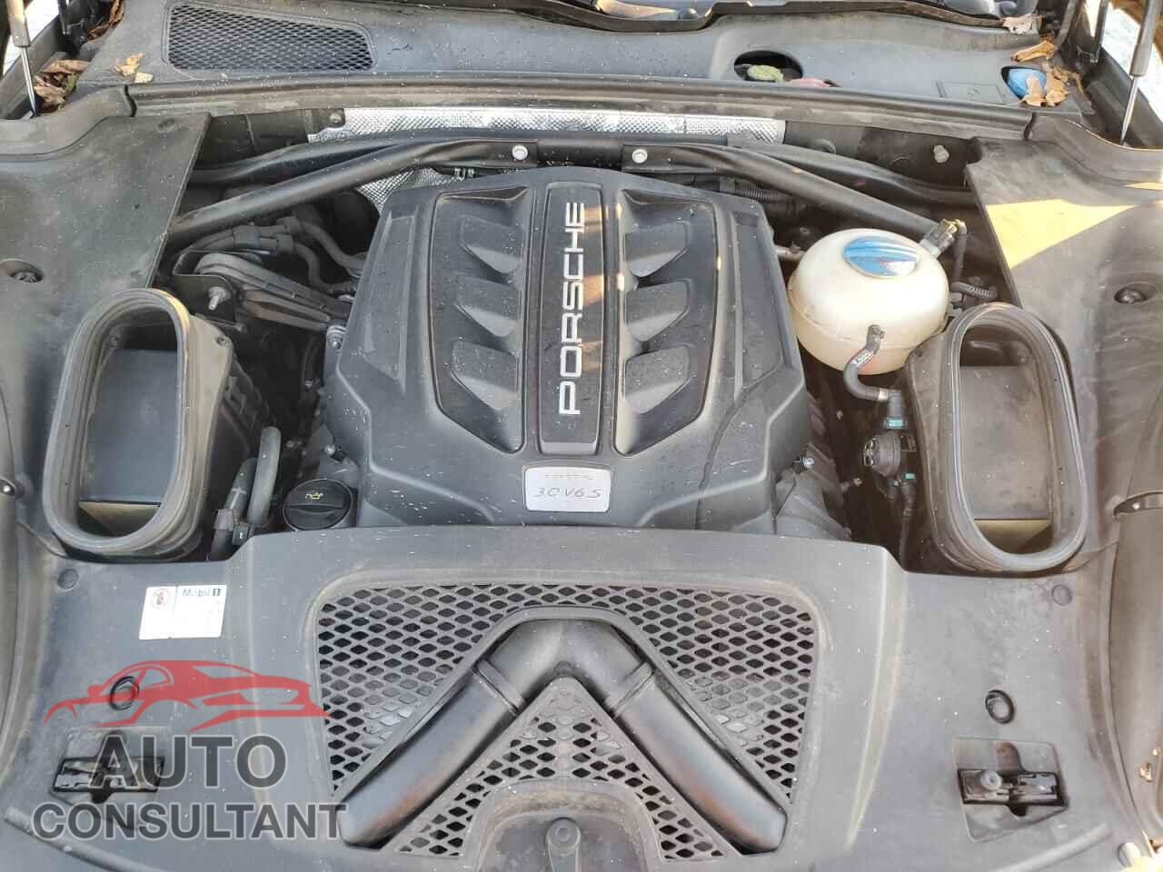 PORSCHE MACAN 2016 - WP1AB2A54GLB49703