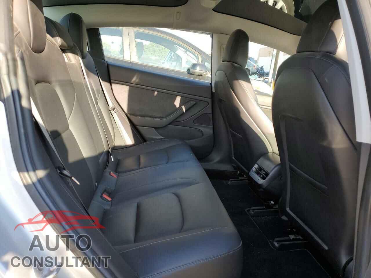 TESLA MODEL 3 2018 - 5YJ3E1EA5JF078489