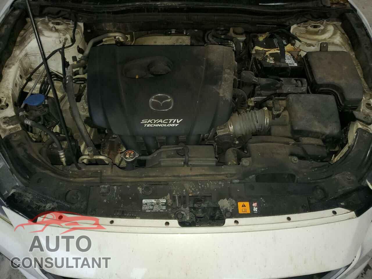 MAZDA 3 2017 - 3MZBN1U77HM107835