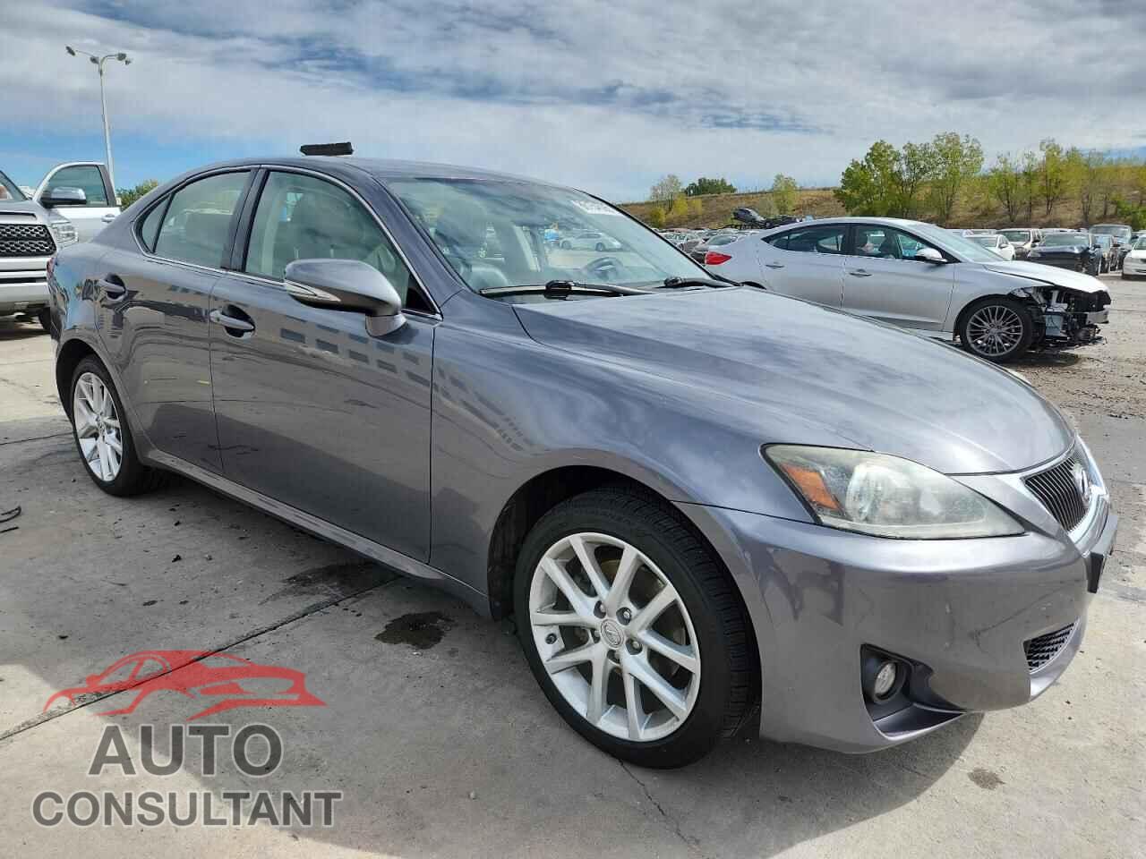 LEXUS IS 2012 - JTHCF5C26C5056178
