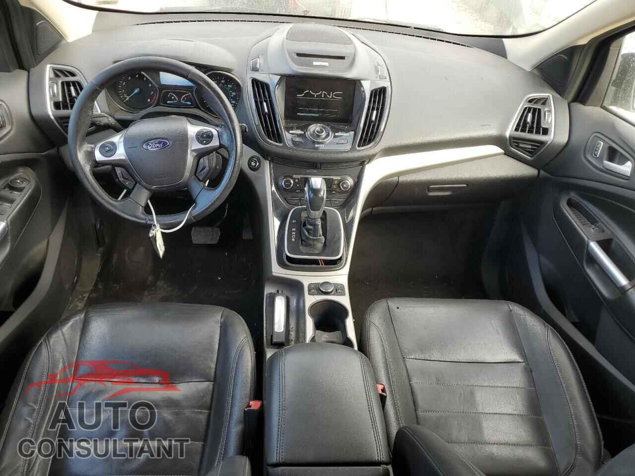 FORD ESCAPE 2013 - 1FMCU0HX5DUD36174