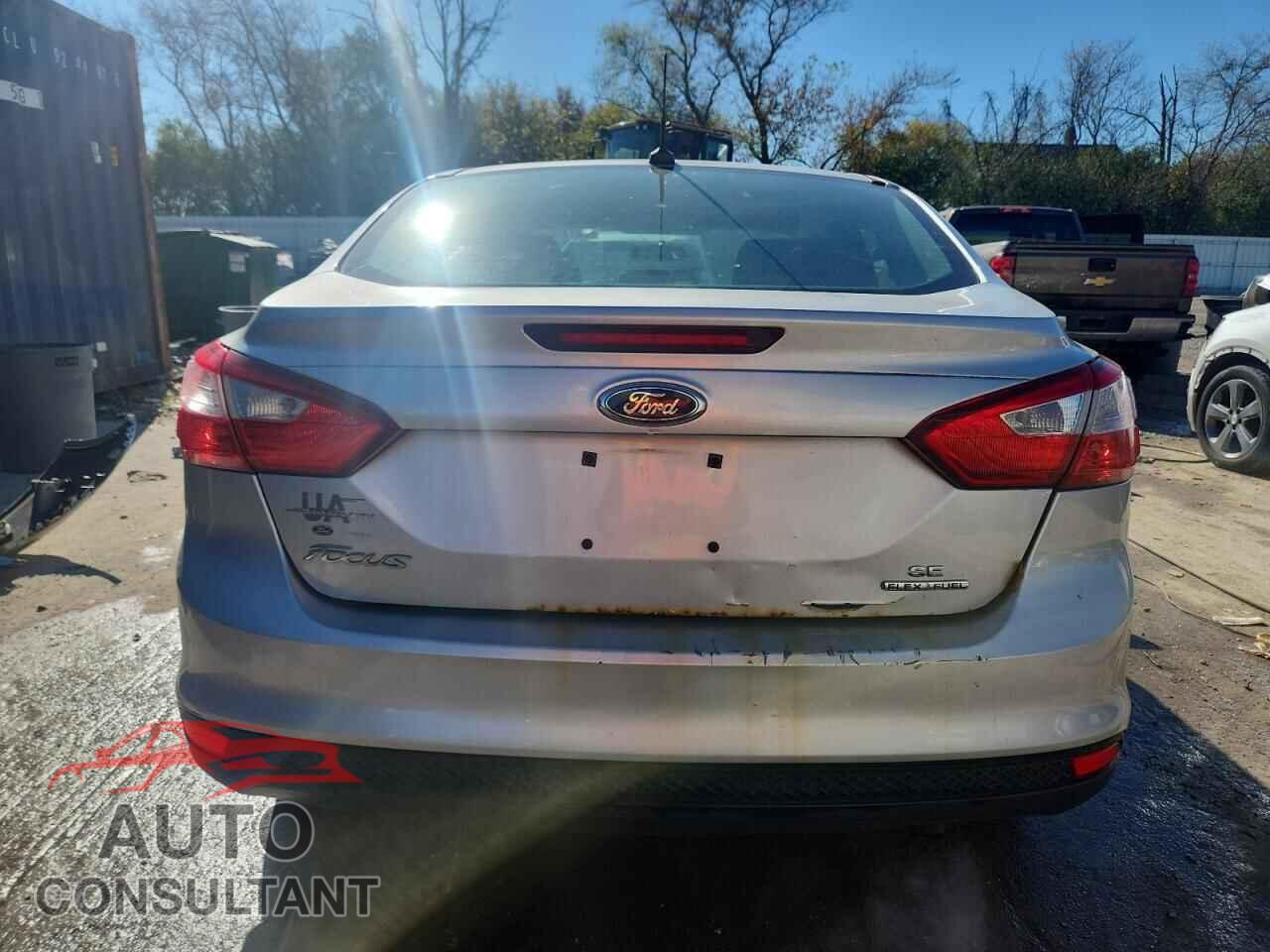 FORD FOCUS 2014 - 1FADP3F21EL374183