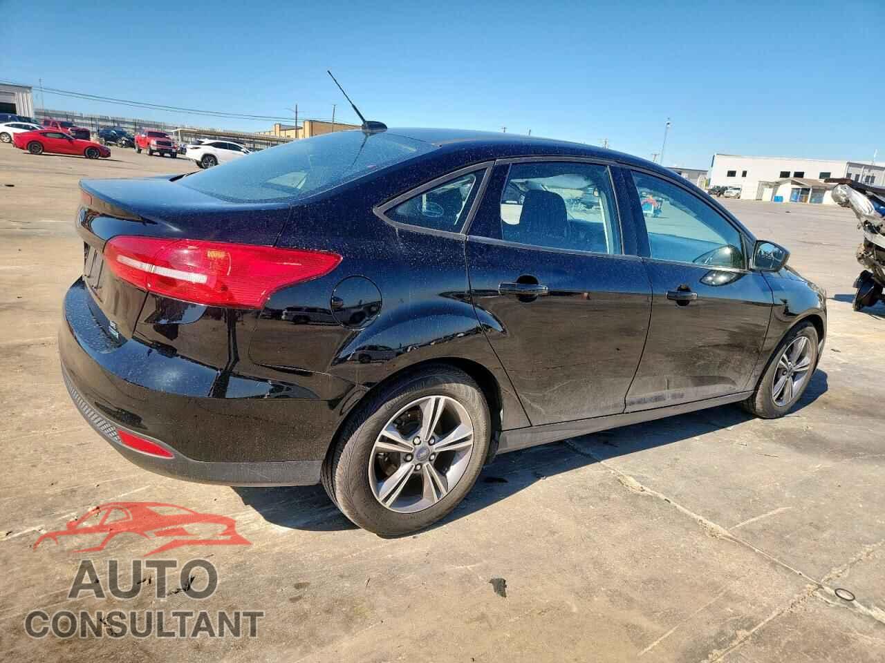 FORD FOCUS 2018 - 1FADP3FE3JL259461