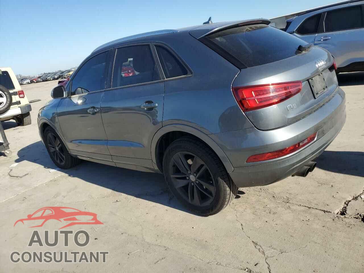 AUDI Q3 2017 - WA1ECCFS2HR013566