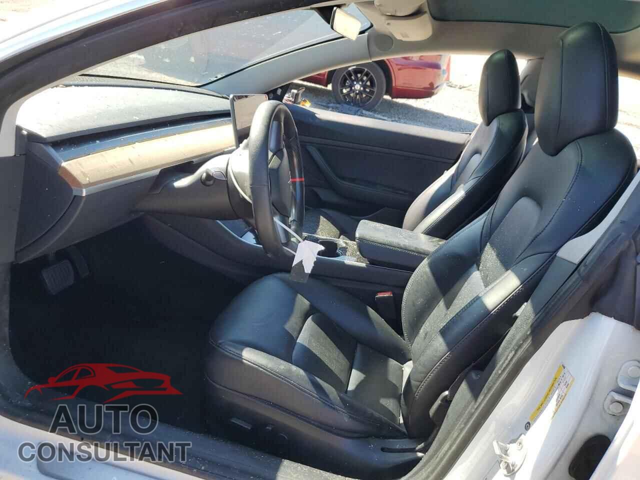 TESLA MODEL 3 2020 - 5YJ3E1EA0LF631052