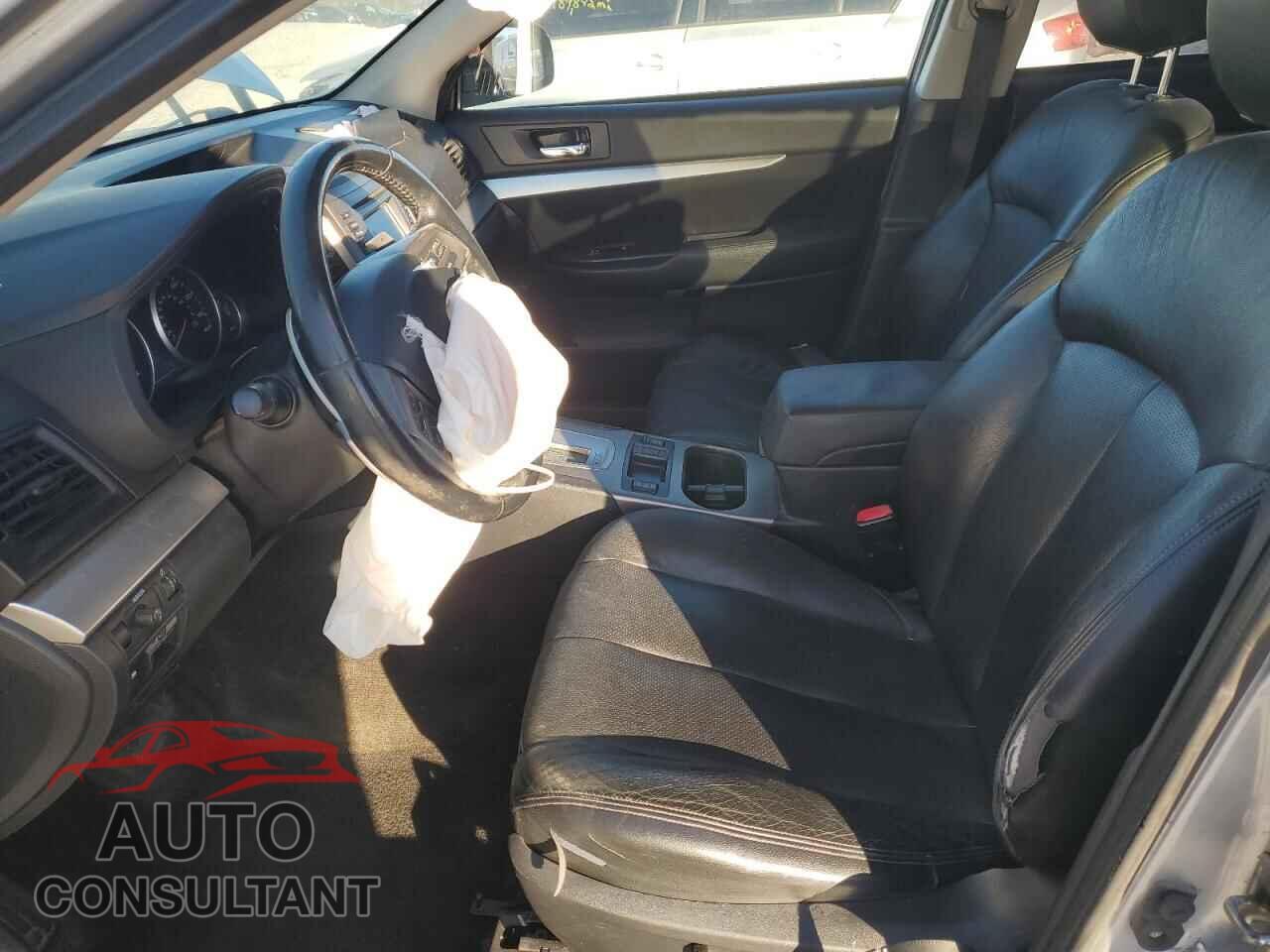 SUBARU OUTBACK 2014 - 4S4BRBCC7E3200732