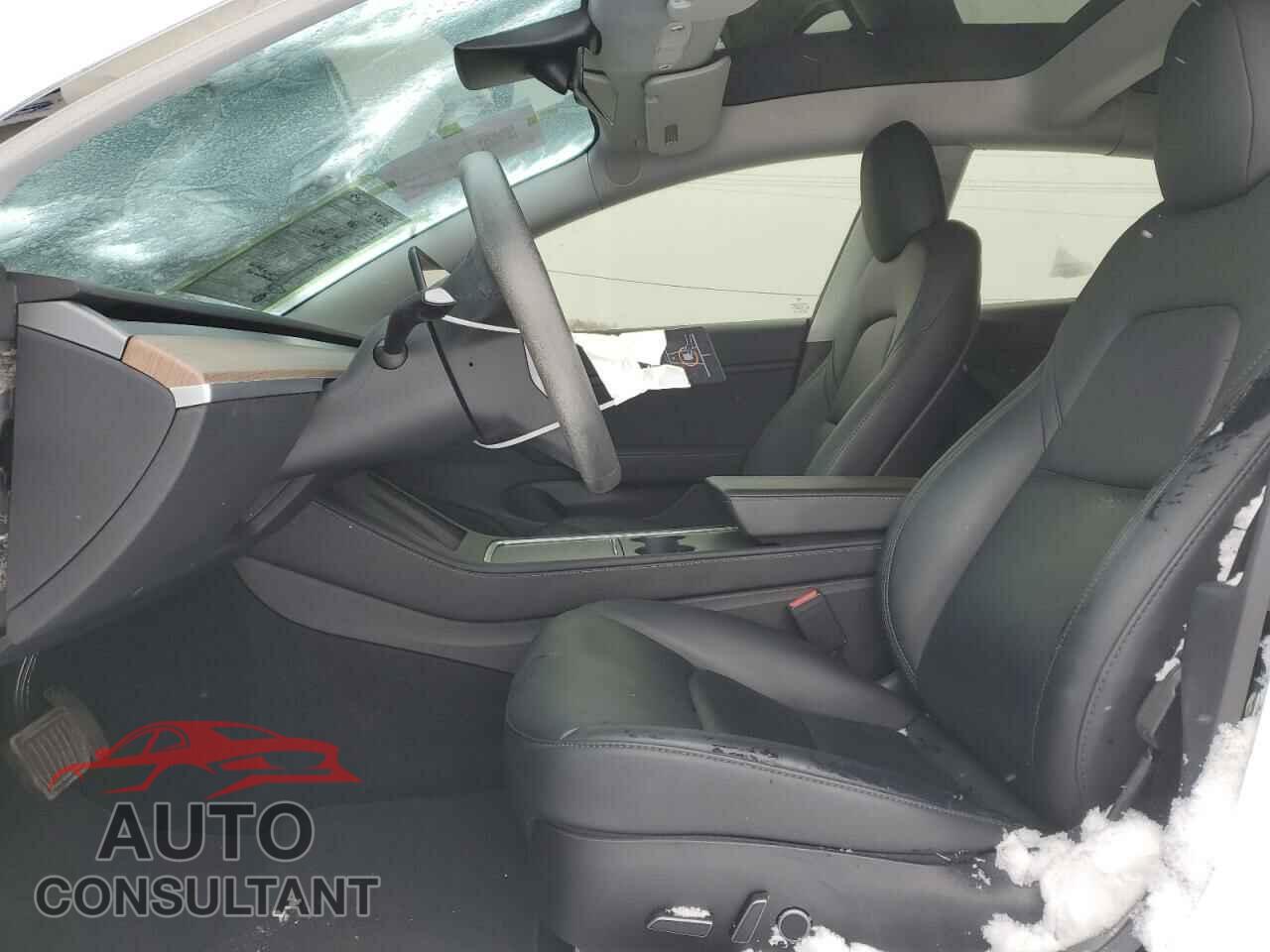 TESLA MODEL 3 2021 - 5YJ3E1EB6MF906661