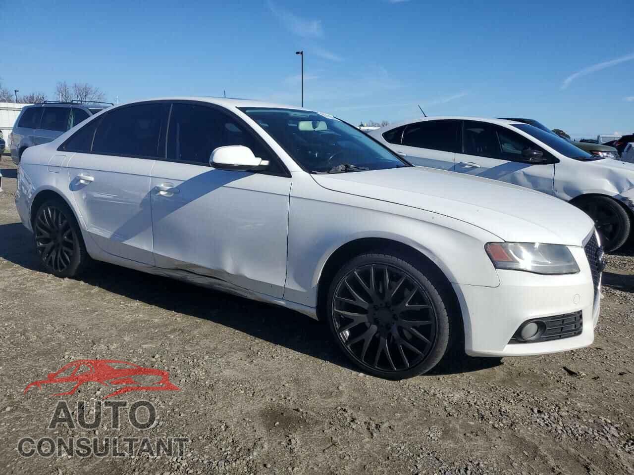 AUDI A4 2011 - WAUAFAFL8BN039772