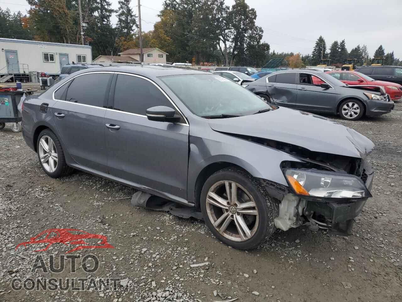 VOLKSWAGEN PASSAT 2014 - 1VWBT7A33EC051299