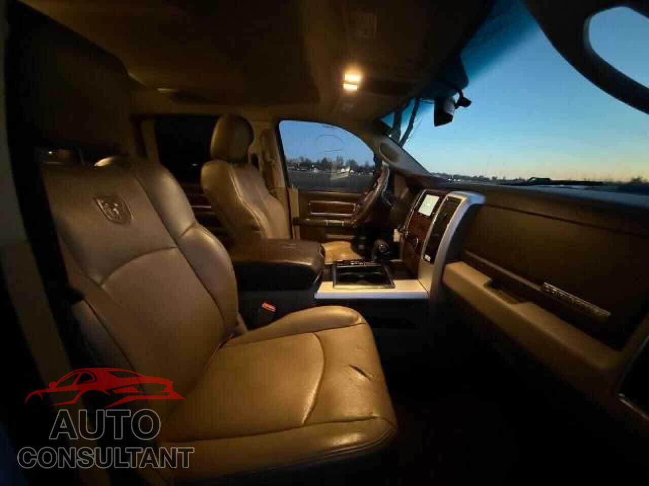 DODGE RAM 1500 2012 - 1C6RD7NT9CS204660